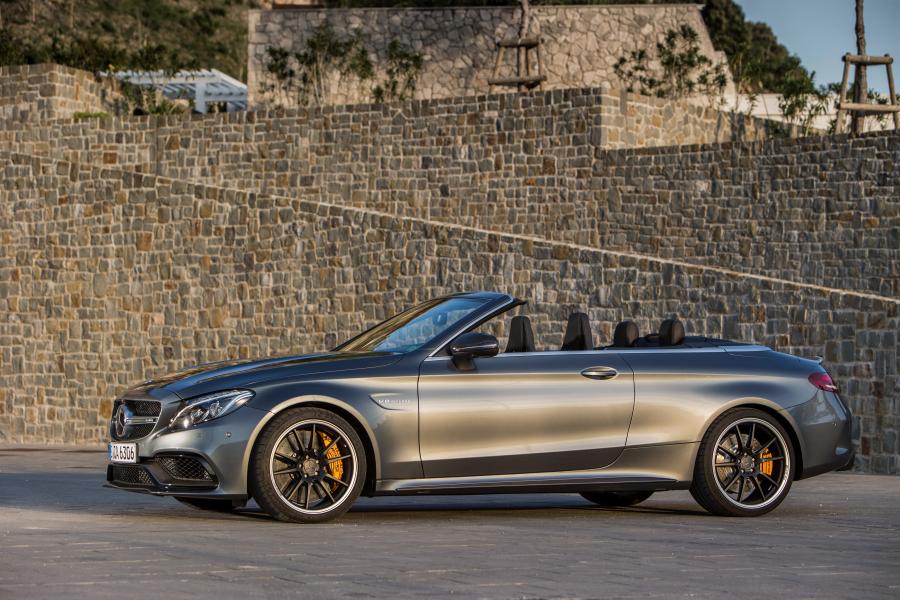  Mercedes-AMG C63 S Cabriolet 2016 года  (фото 6 из 52)